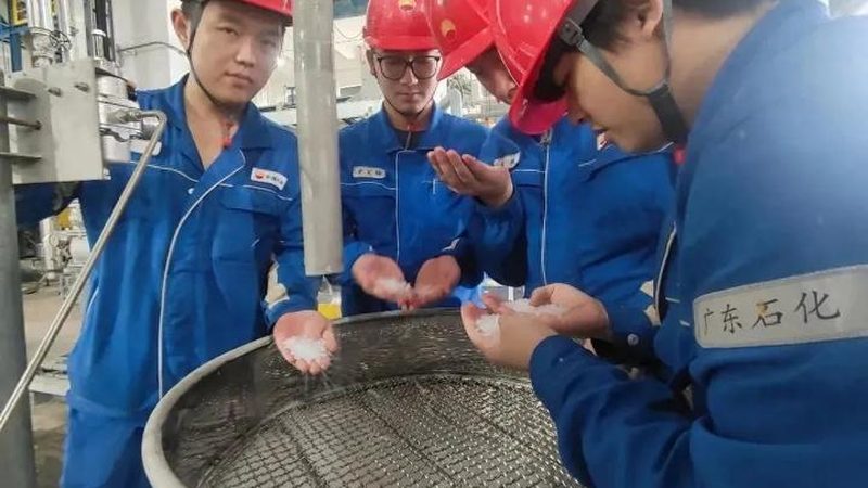 油性化妆品增稠，选对体系比选对原料更重要